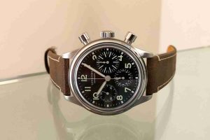 Schweizer Replica Uhren Longines Avigation BigEye Automatik Chronographen Vintage Zifferblatt Schwarzes 41mm