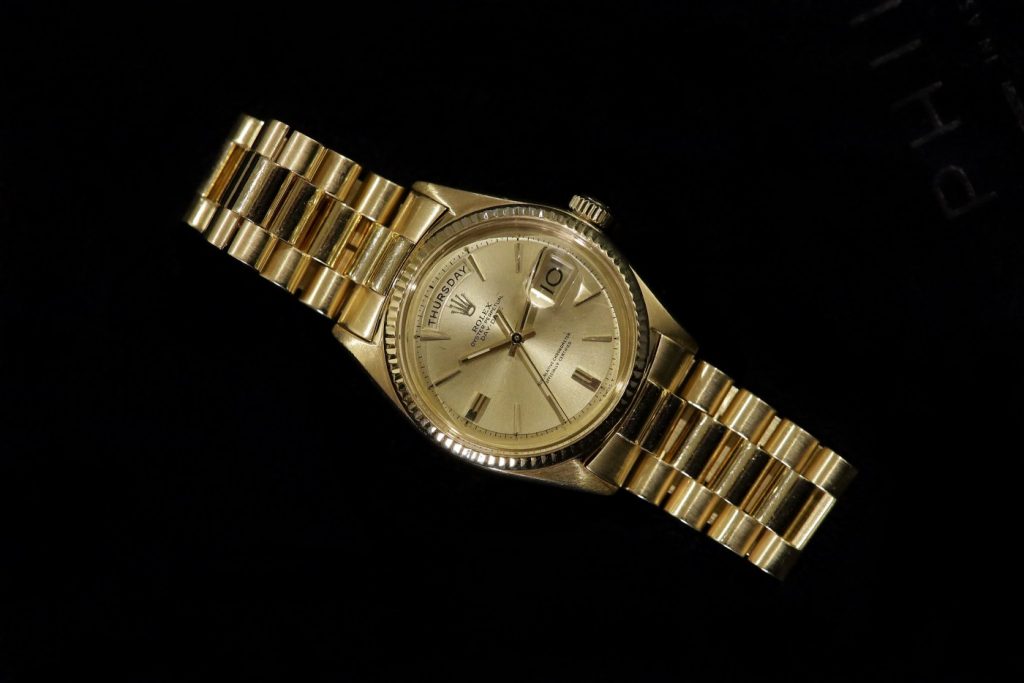 Diskussion der 18 Karat Gold Replica Uhren Rolex Day-Date 36 Oyster Perpetual
