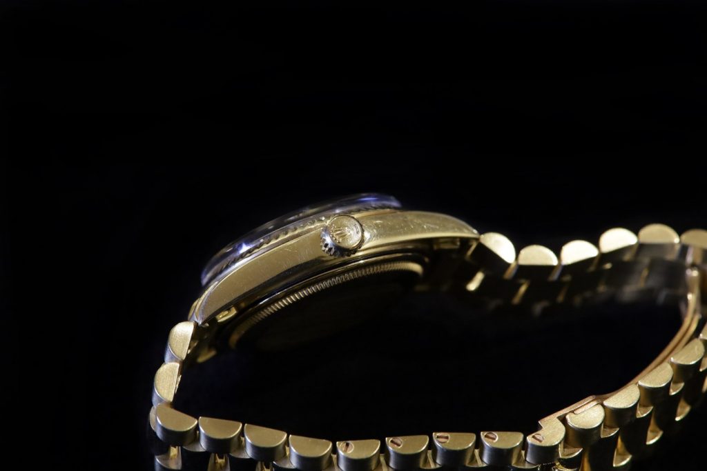 Diskussion der 18 Karat Gold Replica Uhren Rolex Day-Date 36 Oyster Perpetual