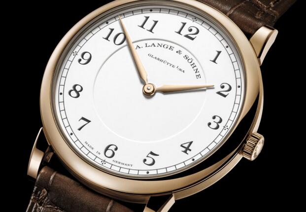 Beschreibung der Replik Uhren A. Lange & Söhne 1815 Thin Honeygold Hommage an F. A. Lange