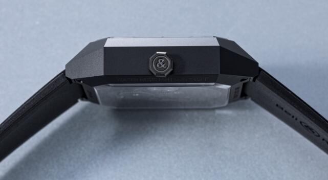 Bewertung Von Replik Uhren Bell & Ross BR 01 Cyber ​​Skull Keramik Limitierte Auflage 2