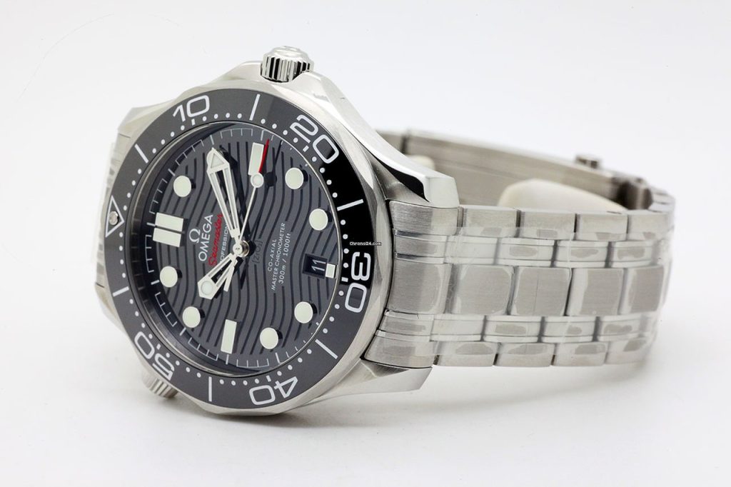 Wir stellen die Replik Uhren Omega Seamaster Professional Diver 300M Automatik 42mm 3