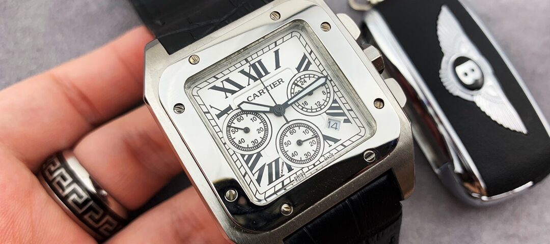 4,200 / 5,000 Translation results Translation result 2024 Cartier Santos De Cartier Dual-Time: 125 Jahre Pioniergeist